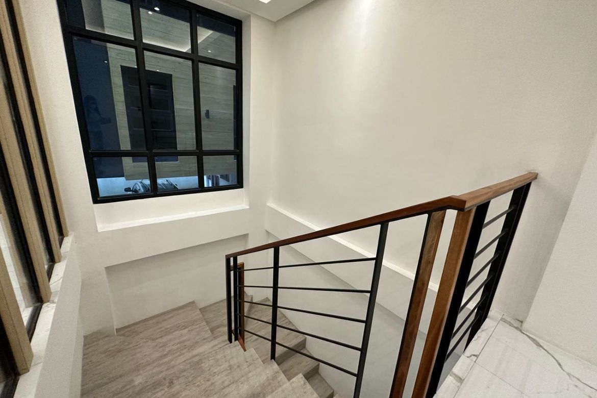 4 Bedroom Townhouse for Sale in Addition Hills, Mandaluyong, Metro Manila – photo 7