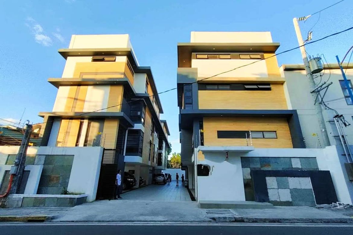 4 Bedroom Townhouse for Sale in Addition Hills, Mandaluyong, Metro Manila