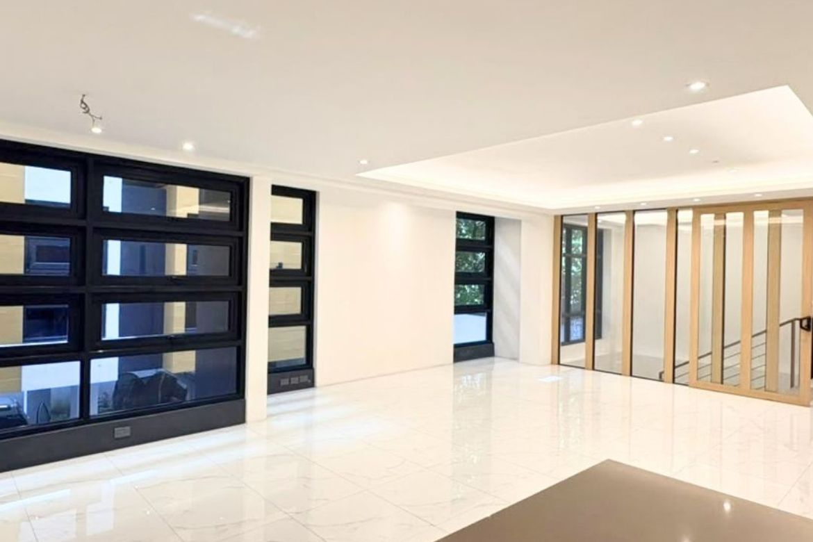 4 Bedroom Townhouse for Sale in Addition Hills, San Juan, Metro Manila – photo 3