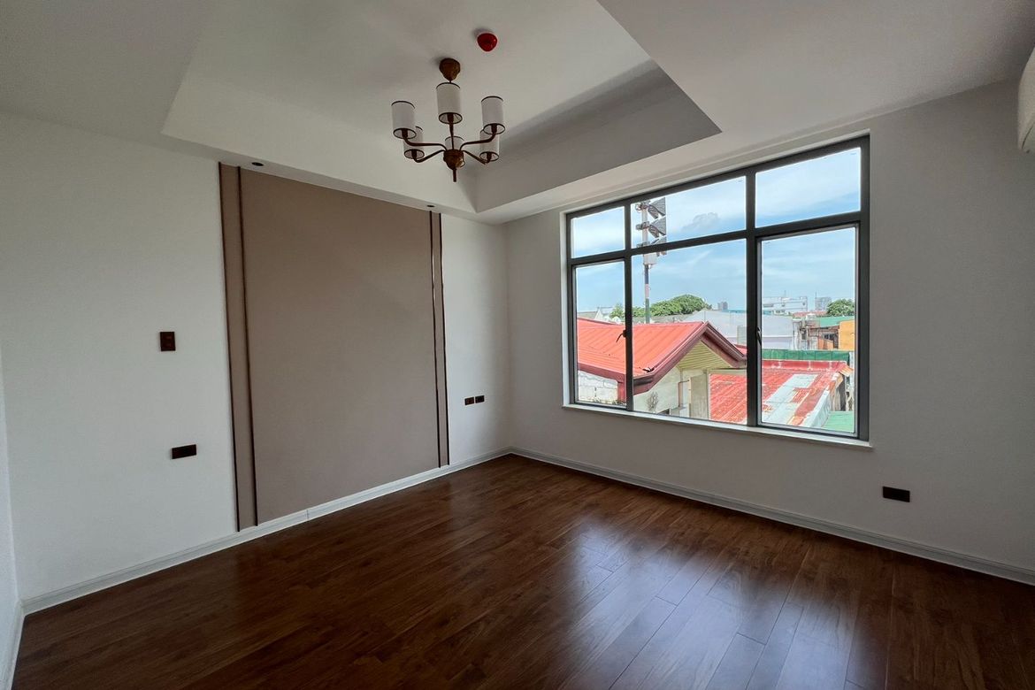 4 Bedroom Townhouse for Sale in Addition Hills, San Juan, Metro Manila – photo 4