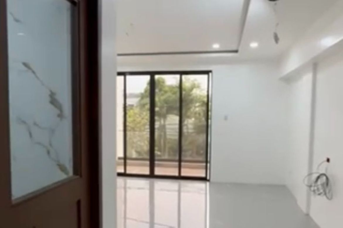 4 Bedroom Townhouse for Sale in Almanza Dos, Las Piñas, Metro Manila – photo 4