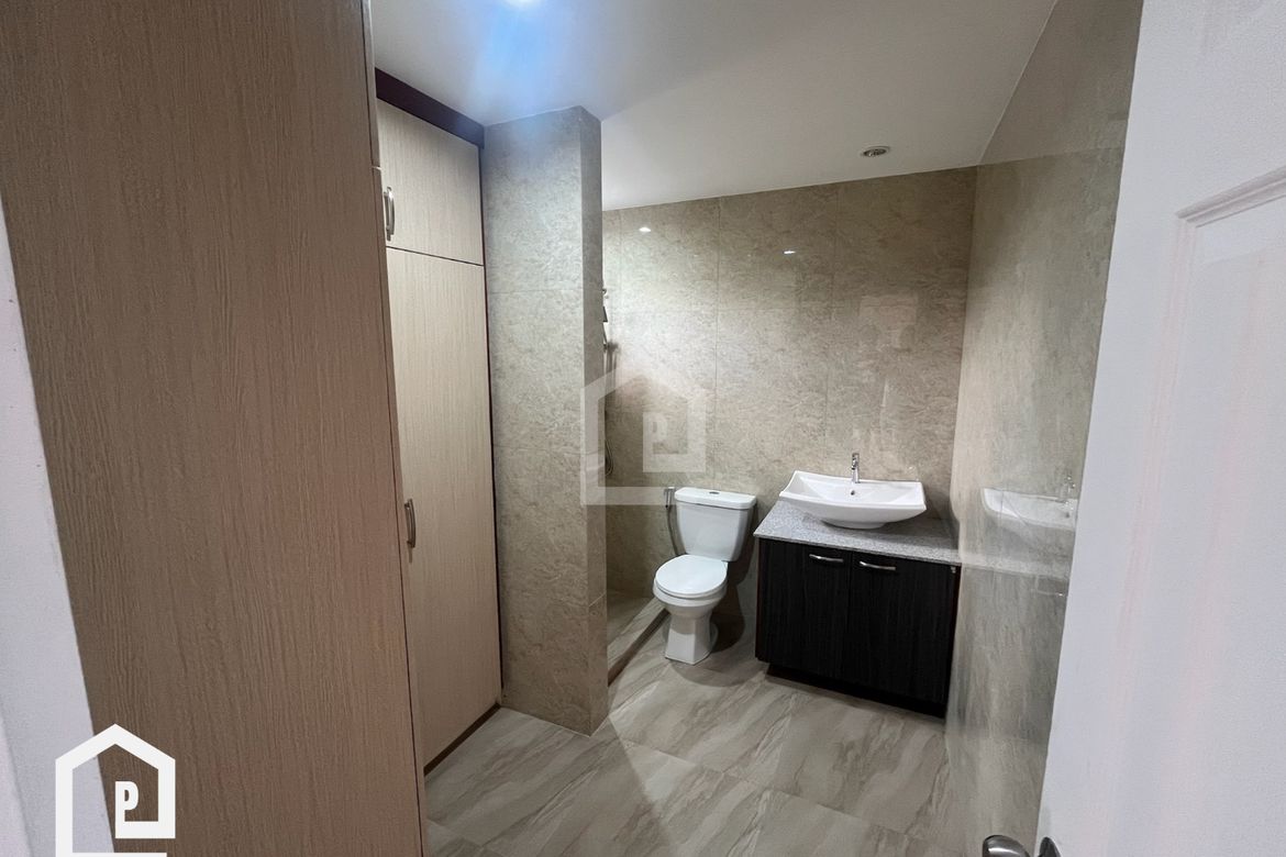 4 Bedroom Townhouse for Sale in Amsic, Angeles, Pampanga – photo 7