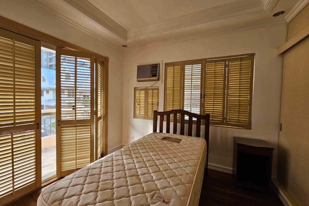 4 Bedroom Townhouse for Sale in Apas, Cebu City, Cebu – photo 6