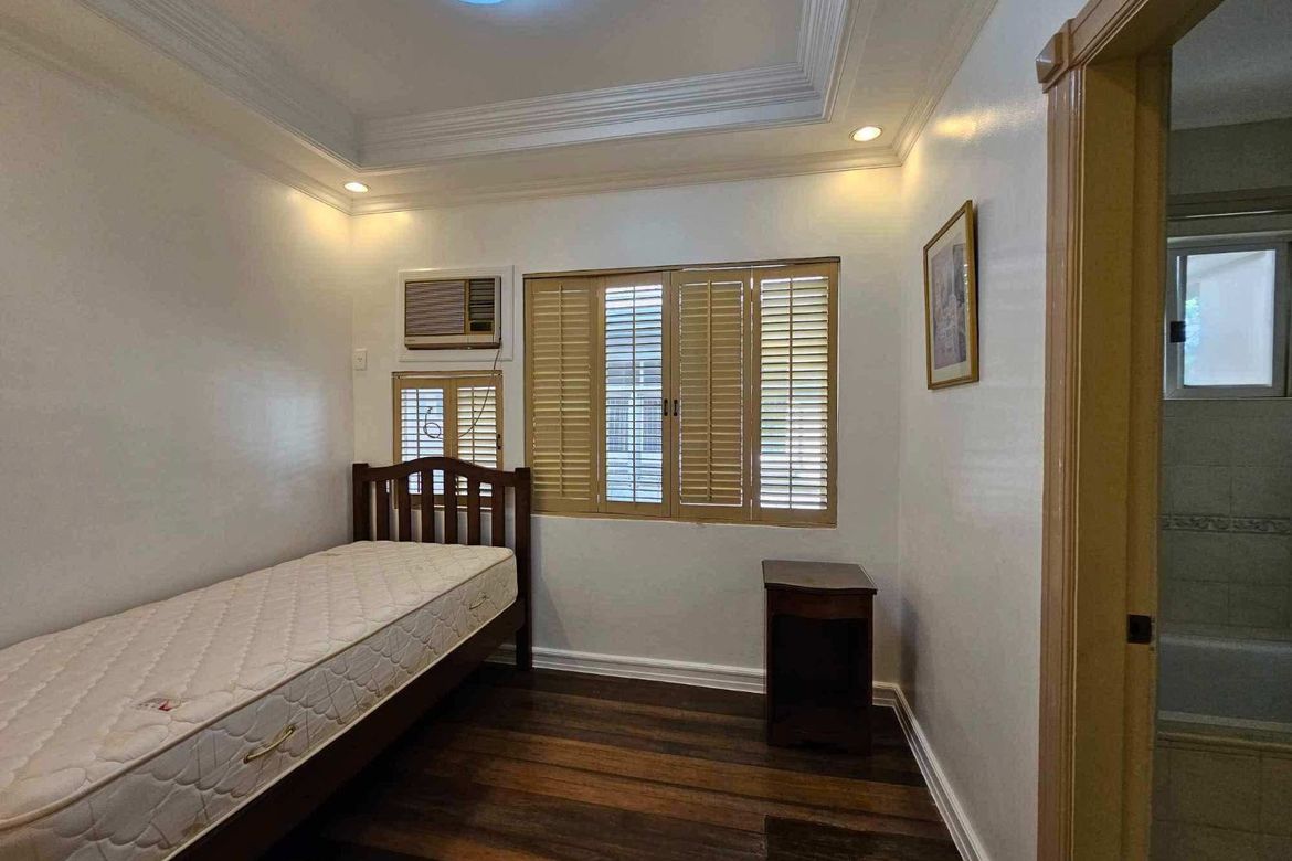 4 Bedroom Townhouse for Sale in Apas, Cebu City, Cebu – photo 8