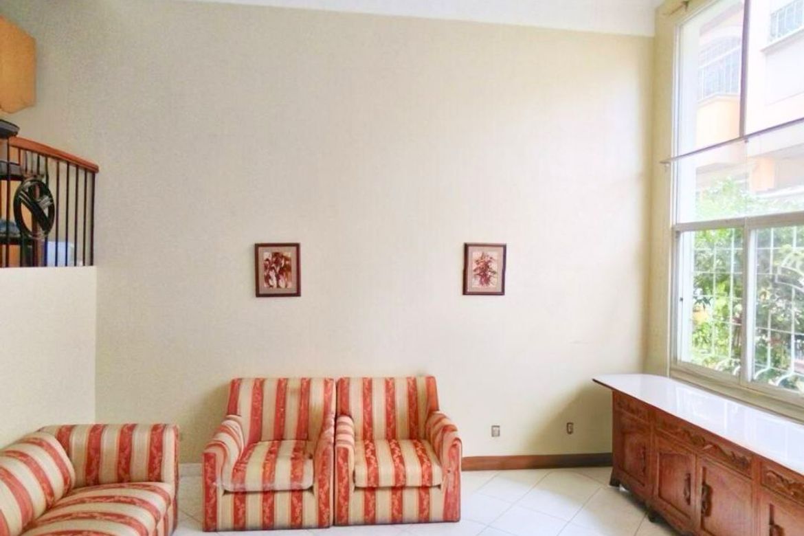 4 Bedroom Townhouse for Sale in Balong-Bato, San Juan, Metro Manila near LRT-2 J. Ruiz – photo 2