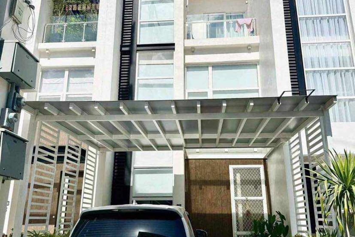 4 Bedroom Townhouse for Sale in Bambang, Taguig, Metro Manila