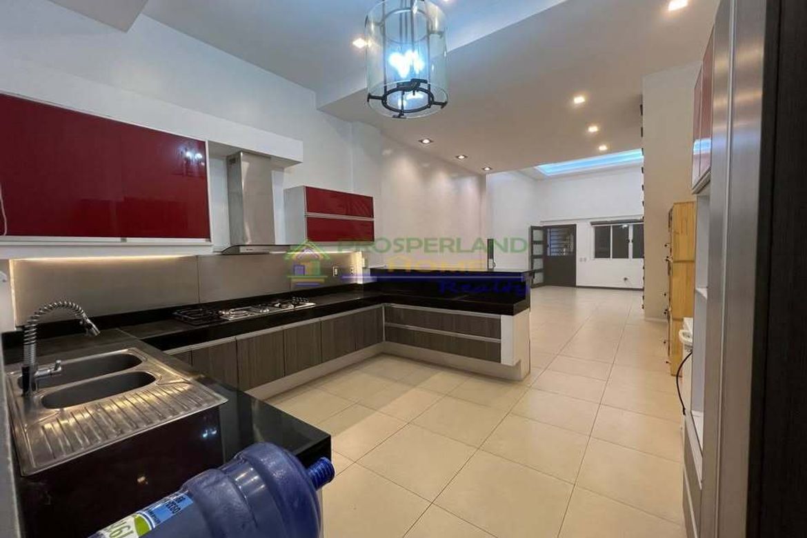 4 Bedroom Townhouse for Sale in Bel-Air, Makati, Metro Manila – photo 4