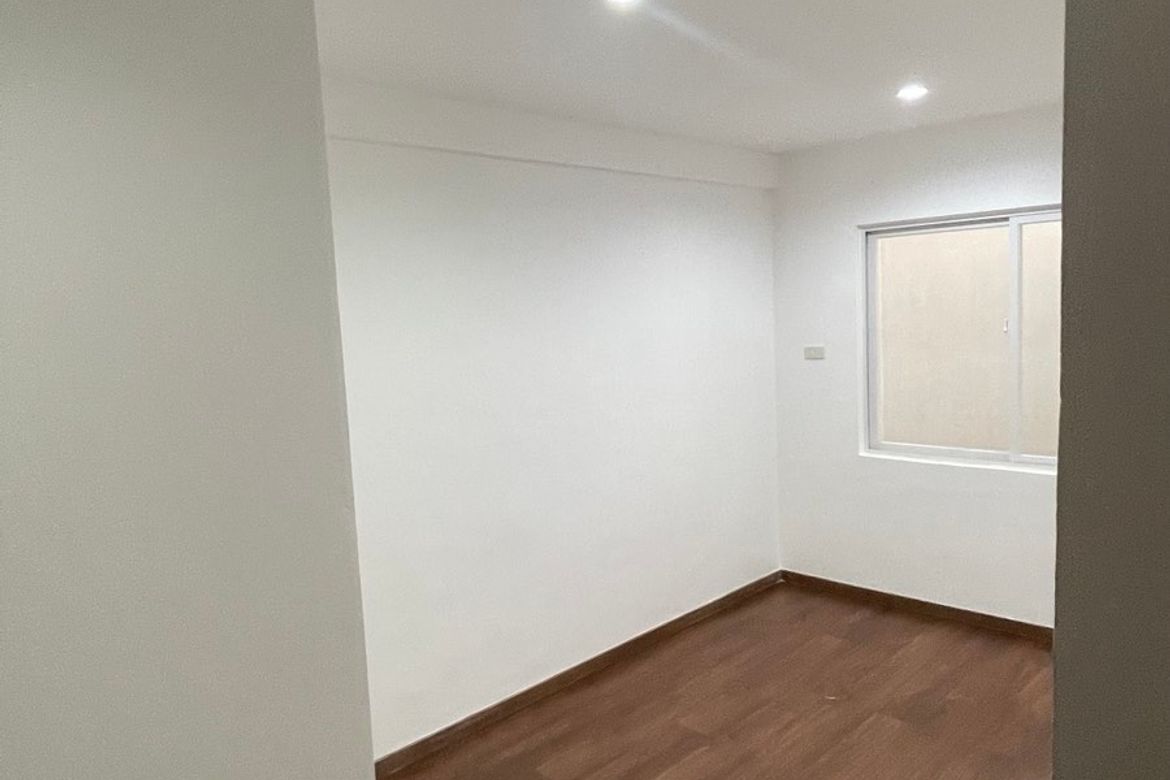 4 Bedroom Townhouse for Sale in BF Homes, Parañaque, Metro Manila – photo 3