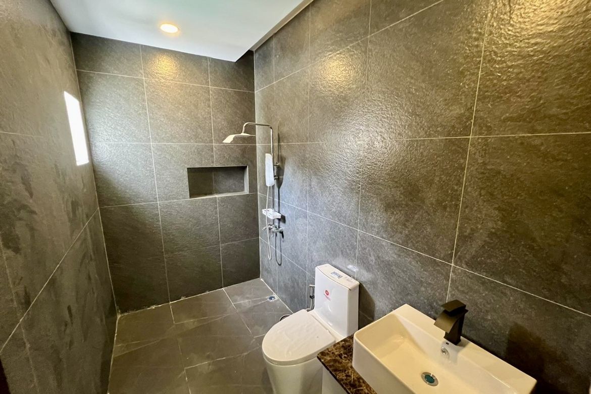 4 Bedroom Townhouse for Sale in BF Resort Village, Talon Dos, Las Piñas, Metro Manila – photo 8