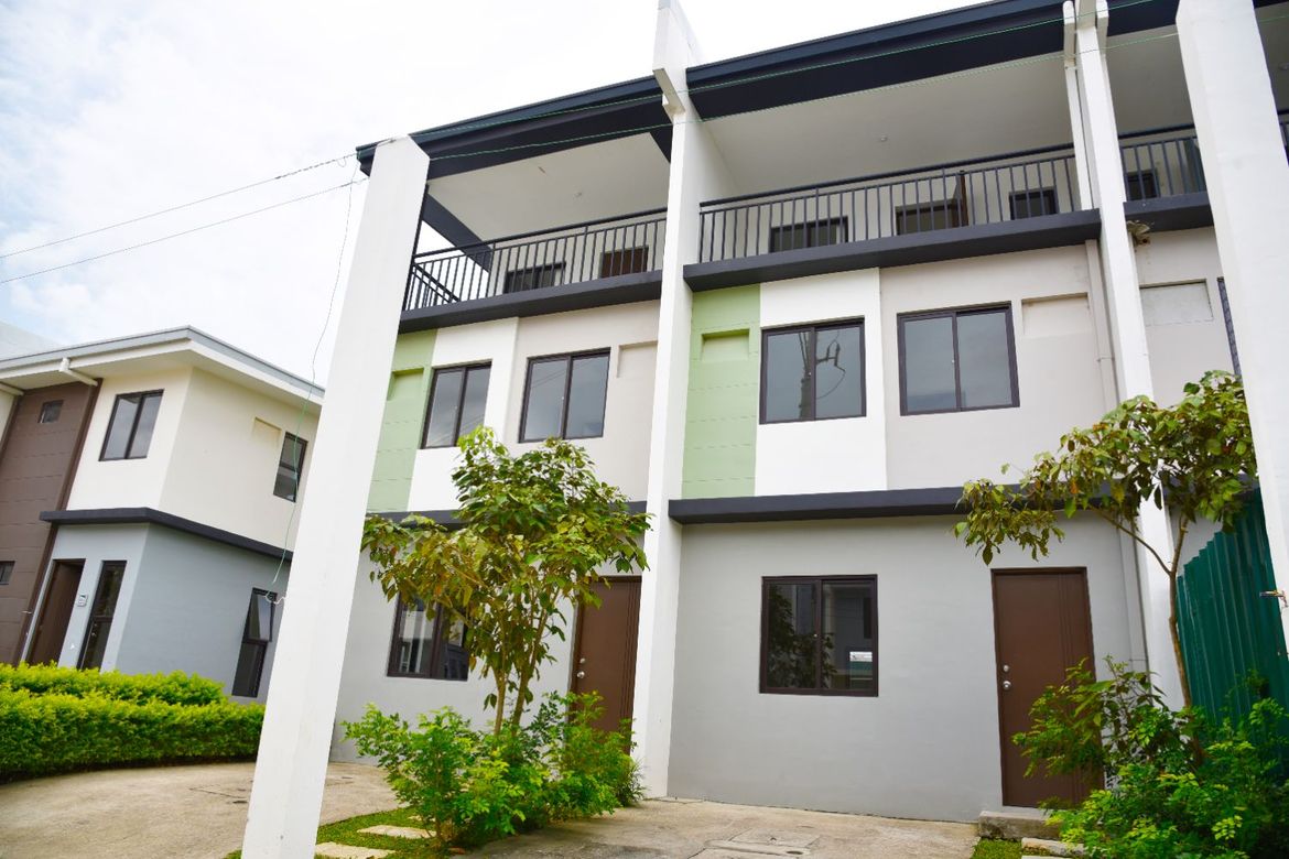 4 Bedroom Townhouse for Sale in Canlubang, Calamba, Laguna – photo 4