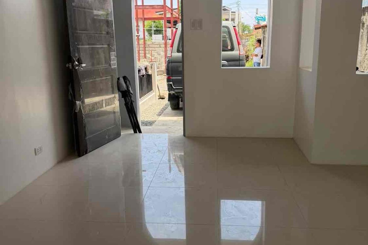 4 Bedroom Townhouse for Sale in Cansojong, Talisay, Cebu – photo 4