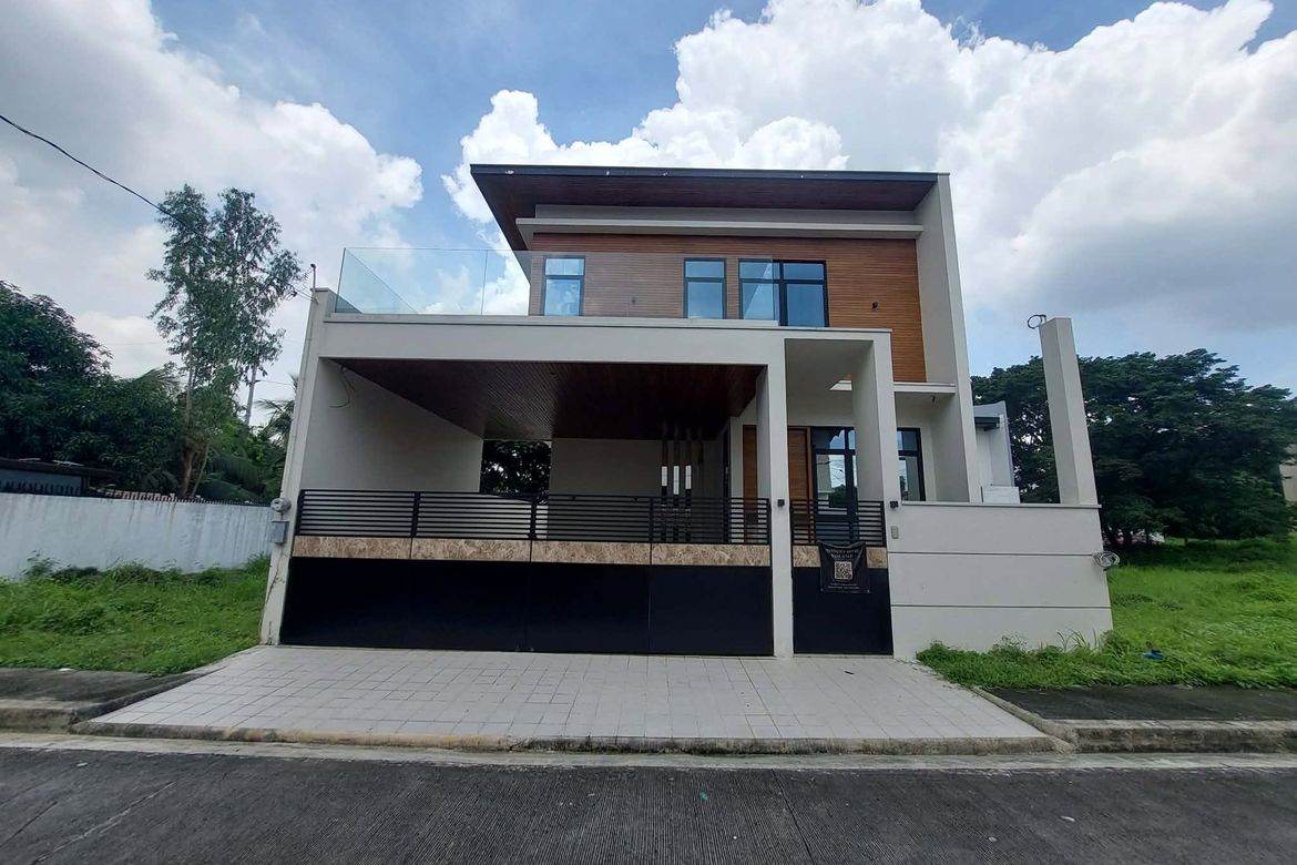 4 Bedroom Townhouse for Sale in Concepcion Uno, Marikina, Metro Manila