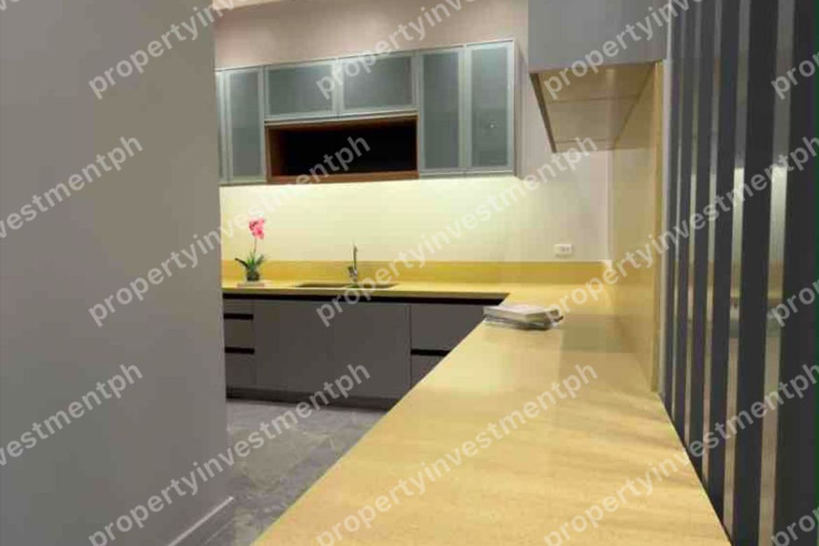 4 Bedroom Townhouse for Sale in Corazon de Jesus, San Juan, Metro Manila near LRT-2 J. Ruiz – photo 5