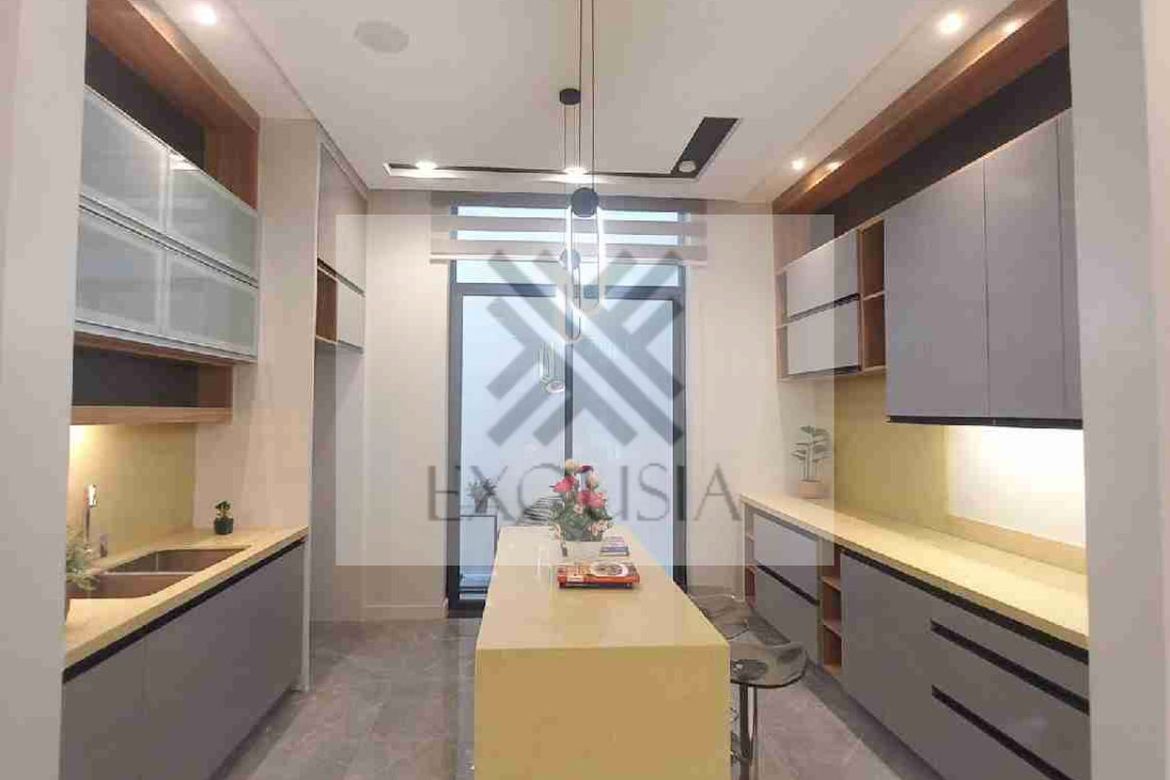 4 Bedroom Townhouse for Sale in Corazon de Jesus, San Juan, Metro Manila near LRT-2 J. Ruiz – photo 5