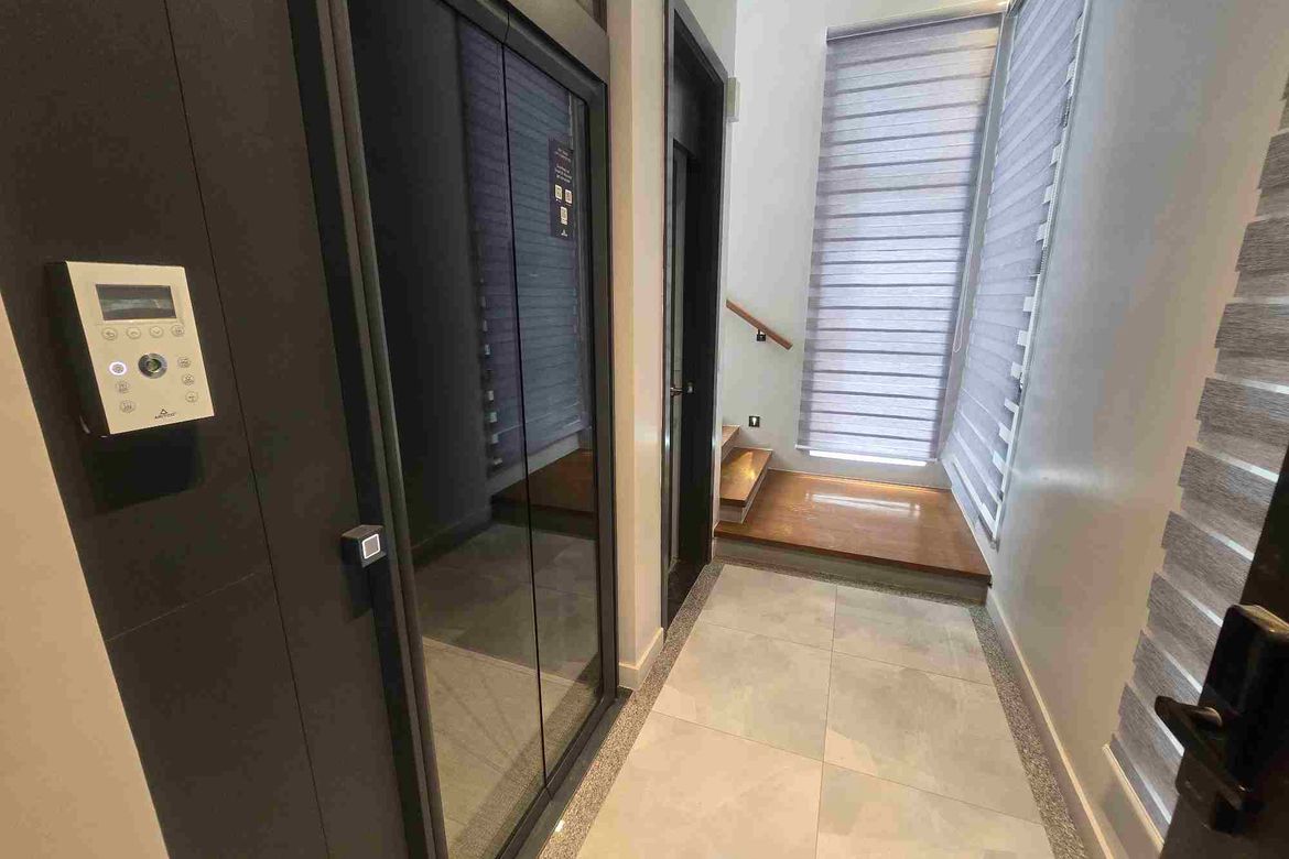 4 Bedroom Townhouse for Sale in Corazon de Jesus, San Juan, Metro Manila near LRT-2 J. Ruiz – photo 5