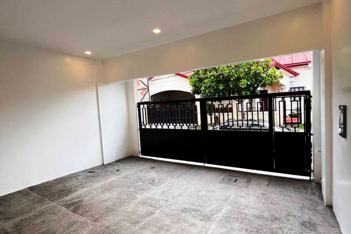 4 Bedroom Townhouse for Sale in Don Bosco, Parañaque, Metro Manila – photo 3