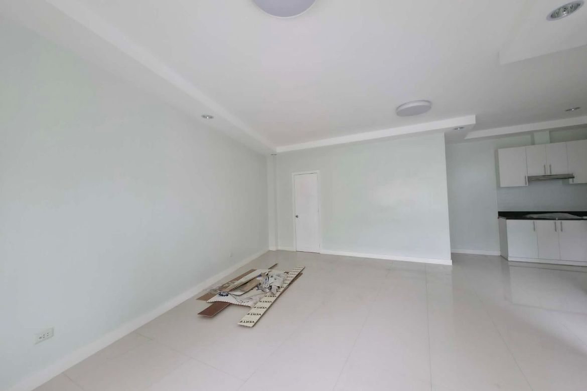 4 Bedroom Townhouse for Sale in Guadalupe, Cebu City, Cebu – photo 3