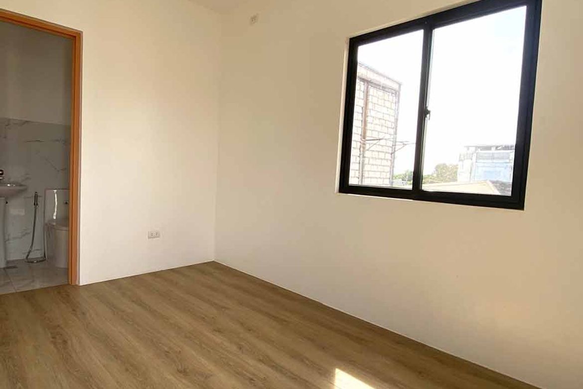 4 Bedroom Townhouse for Sale in Guitnang Bayan I, San Mateo, Rizal – photo 6