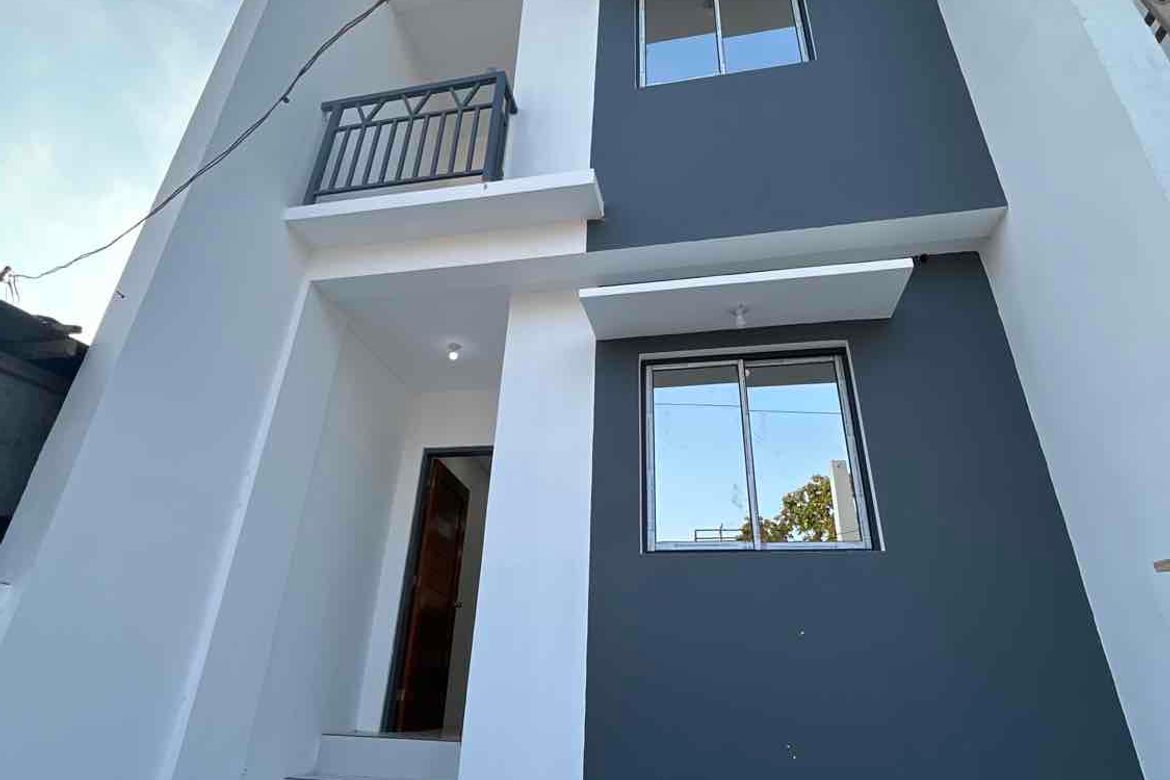 4 Bedroom Townhouse for Sale in Guitnang Bayan I, San Mateo, Rizal – photo 3