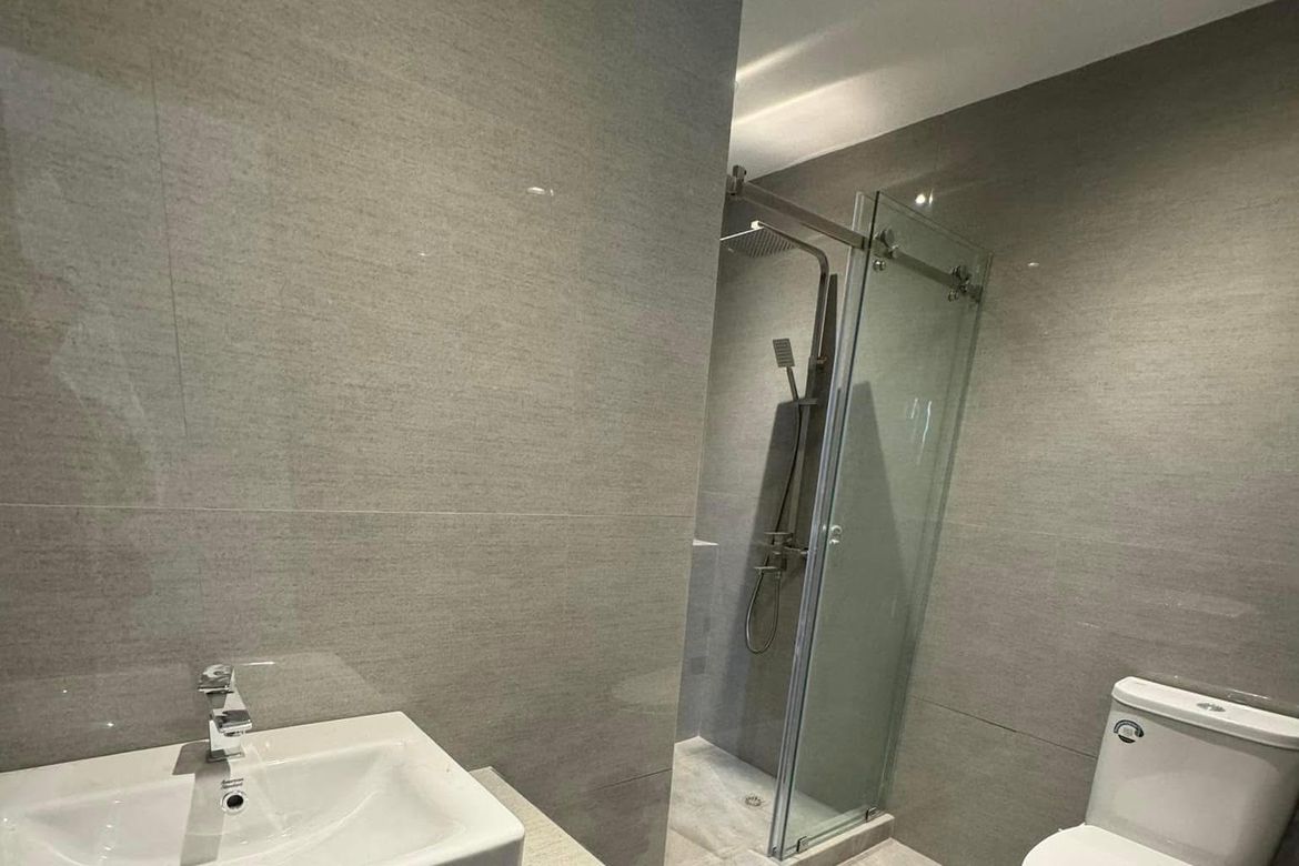 4 Bedroom Townhouse for Sale in Holy Spirit, Quezon City, Metro Manila – photo 6
