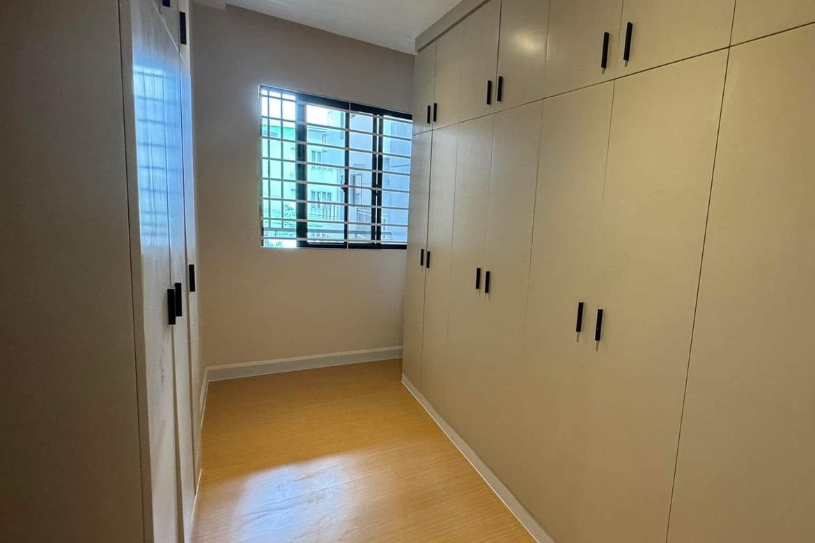 4 Bedroom Townhouse for Sale in Holy Spirit, Quezon City, Metro Manila – photo 8