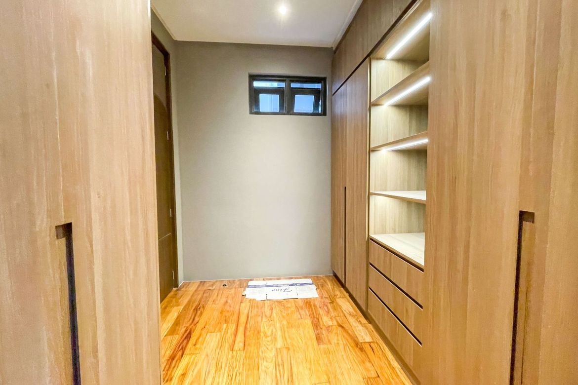 4 Bedroom Townhouse for Sale in Kabayanan, San Juan, Metro Manila – photo 8