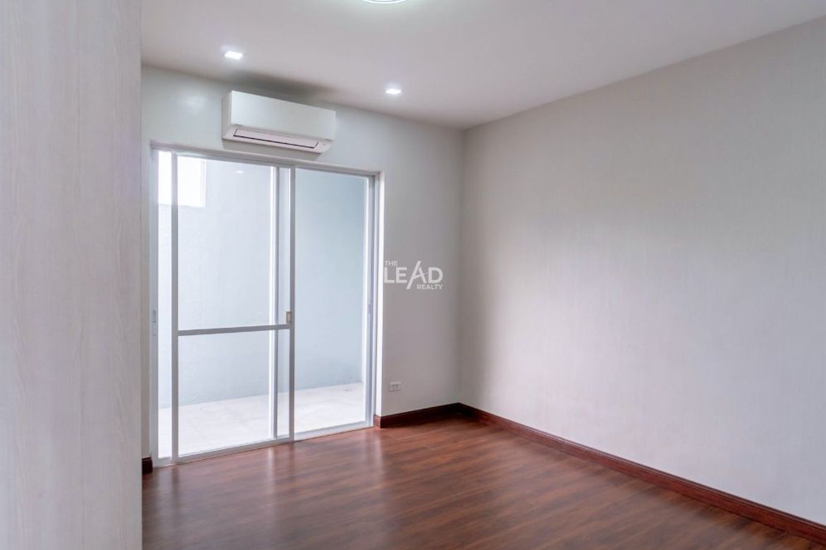 4 Bedroom Townhouse for Sale in Kapitolyo, Pasig, Metro Manila – photo 5