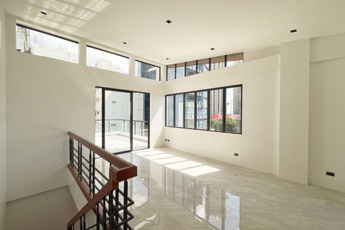 4 Bedroom Townhouse for Sale in Kapitolyo, Pasig, Metro Manila – photo 5