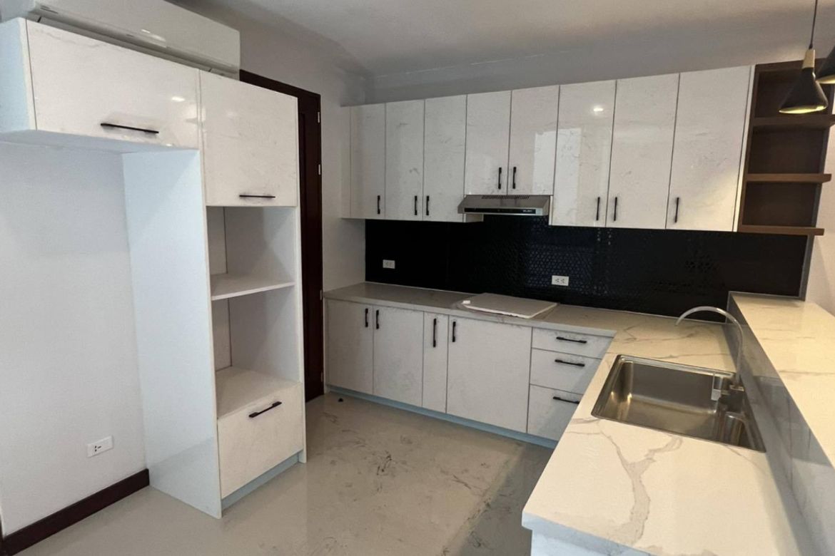 4 Bedroom Townhouse for Sale in Kapitolyo, Pasig, Metro Manila – photo 5