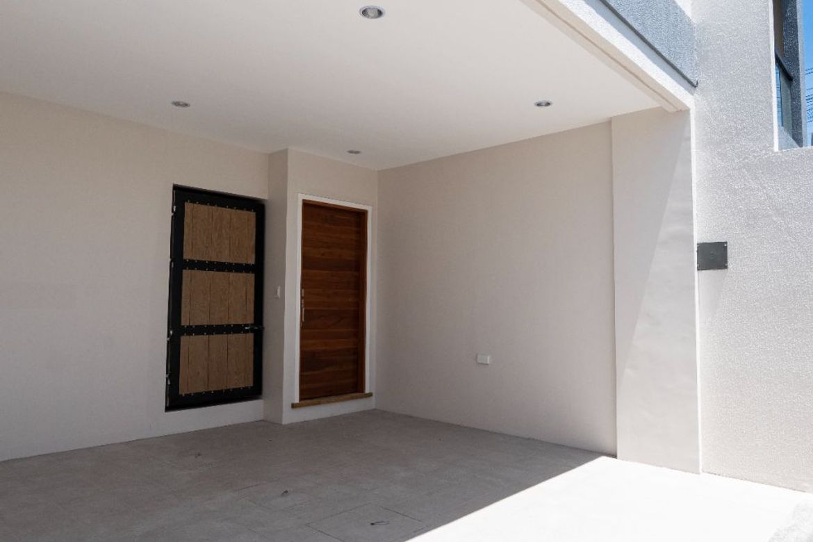 4 Bedroom Townhouse for Sale in Lahug, Cebu City, Cebu – photo 5