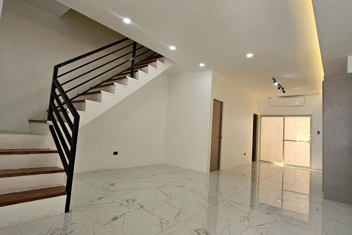 4 Bedroom Townhouse for Sale in Lahug, Cebu City, Cebu – photo 2