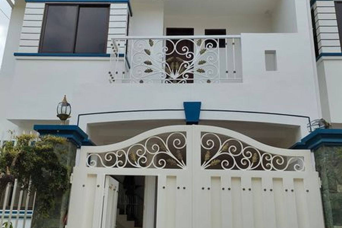 4 Bedroom Townhouse for Sale in Lahug, Cebu City, Cebu