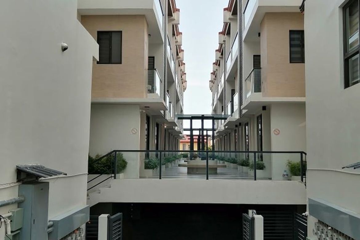 4 Bedroom Townhouse for Sale in Little Baguio, San Juan, Metro Manila – photo 2