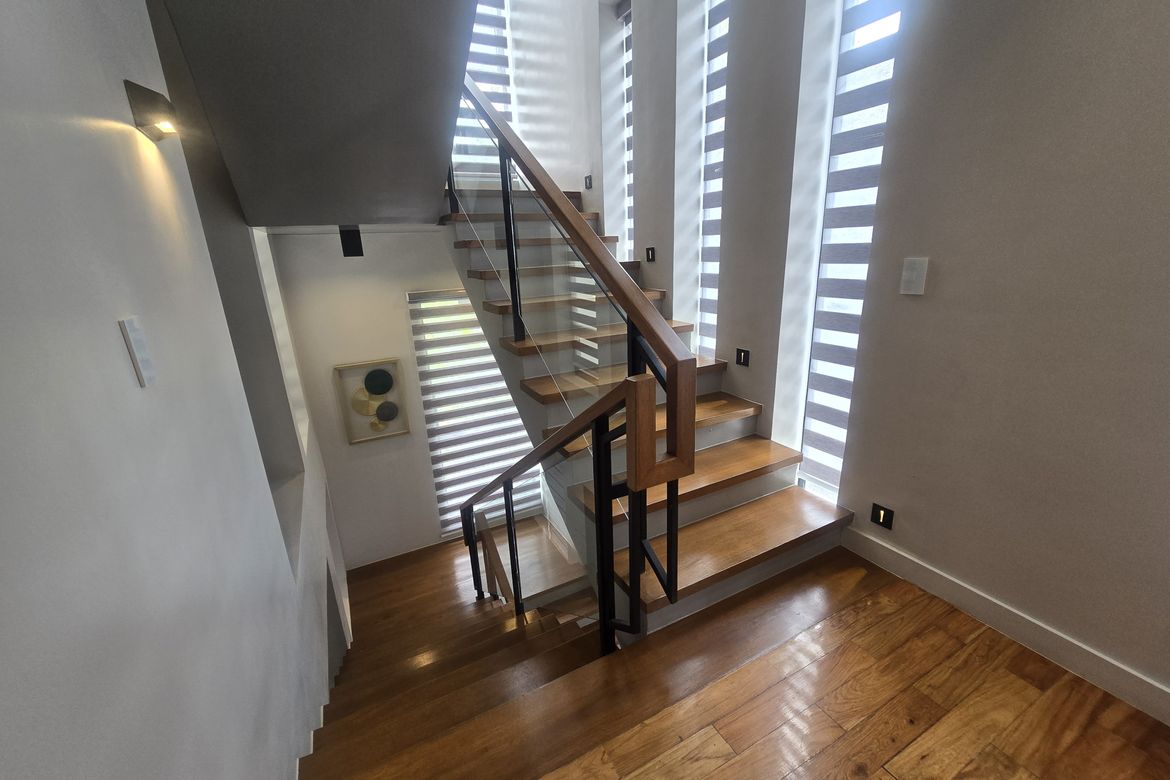 4 Bedroom Townhouse for Sale in Little Baguio, San Juan, Metro Manila – photo 7