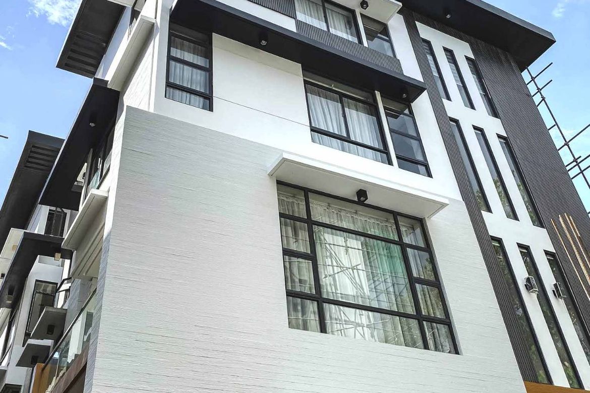 4 Bedroom Townhouse for Sale in Little Baguio, San Juan, Metro Manila – photo 2