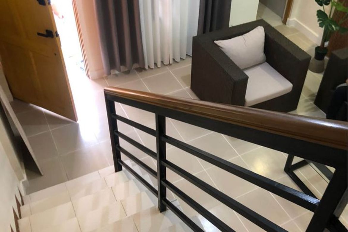 4 Bedroom Townhouse for Sale in Magallanes, Makati, Metro Manila near MRT-3 Magallanes – photo 6