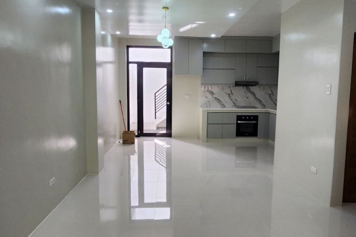 4 Bedroom Townhouse for Sale in Mahabang Parang, Angono, Rizal – photo 7