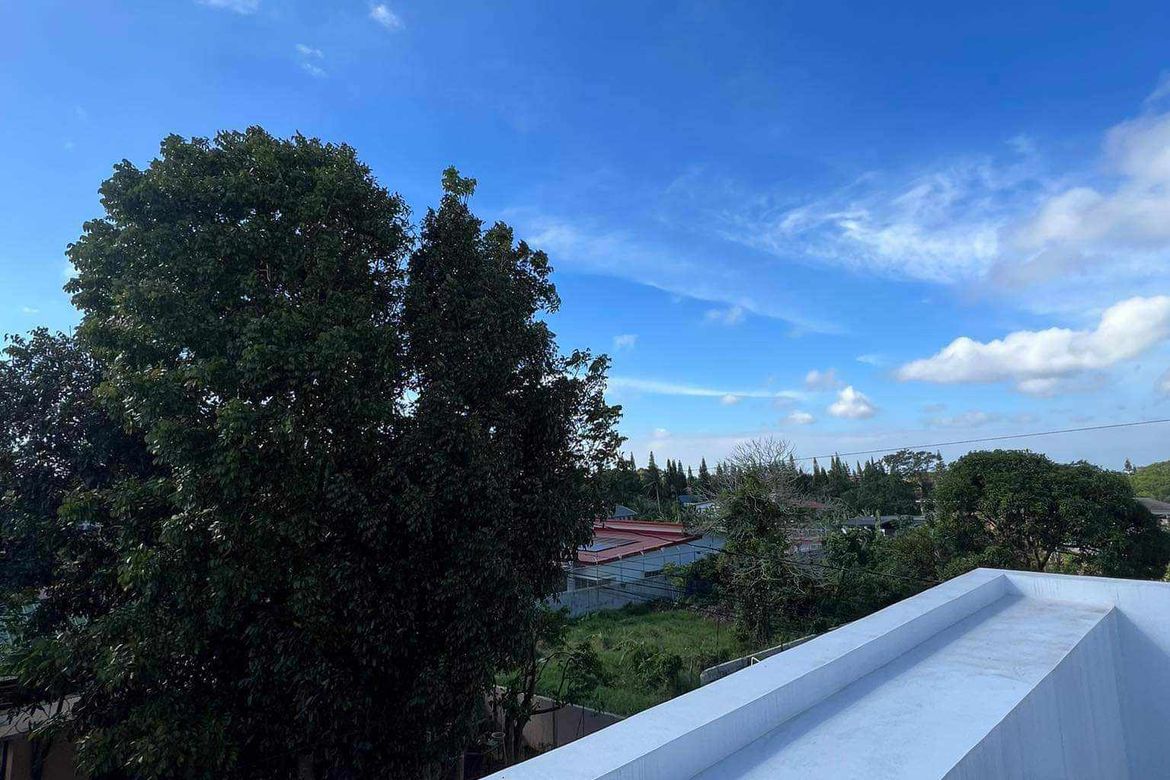 4 Bedroom Townhouse for Sale in Maitim 2nd Central, Tagaytay, Cavite – photo 5