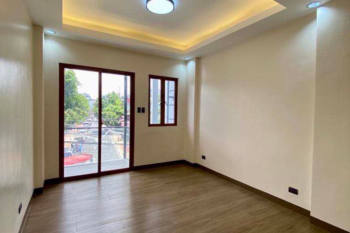 4 Bedroom Townhouse for Sale in Makati Townhouse Bangkal Near Ayala Ave, Barangay 47, Pasay, Metro Manila – photo 3