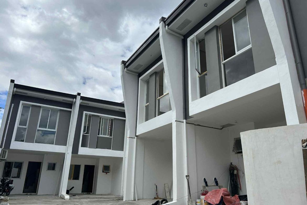 4 Bedroom Townhouse for Sale in Mambugan, Antipolo, Rizal