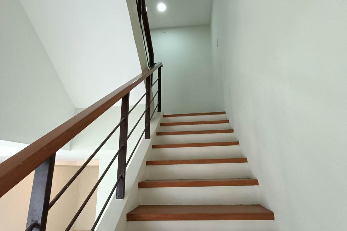4 Bedroom Townhouse for Sale in Moonwalk, Parañaque, Metro Manila – photo 2
