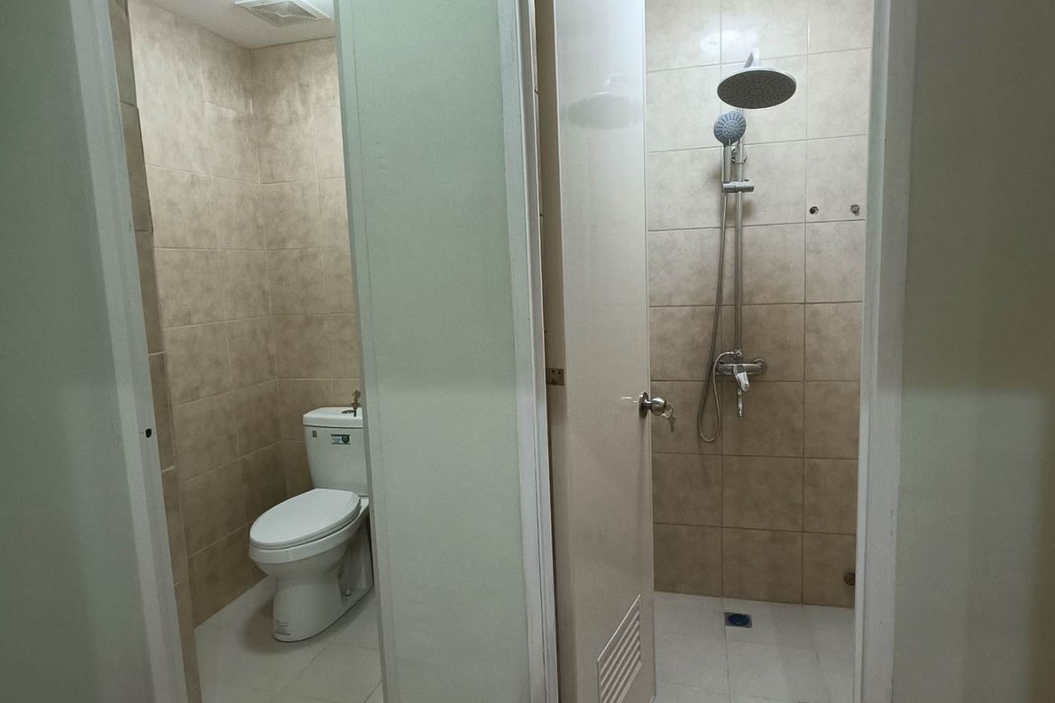 4 Bedroom Townhouse for Sale in Moonwalk, Parañaque, Metro Manila – photo 8