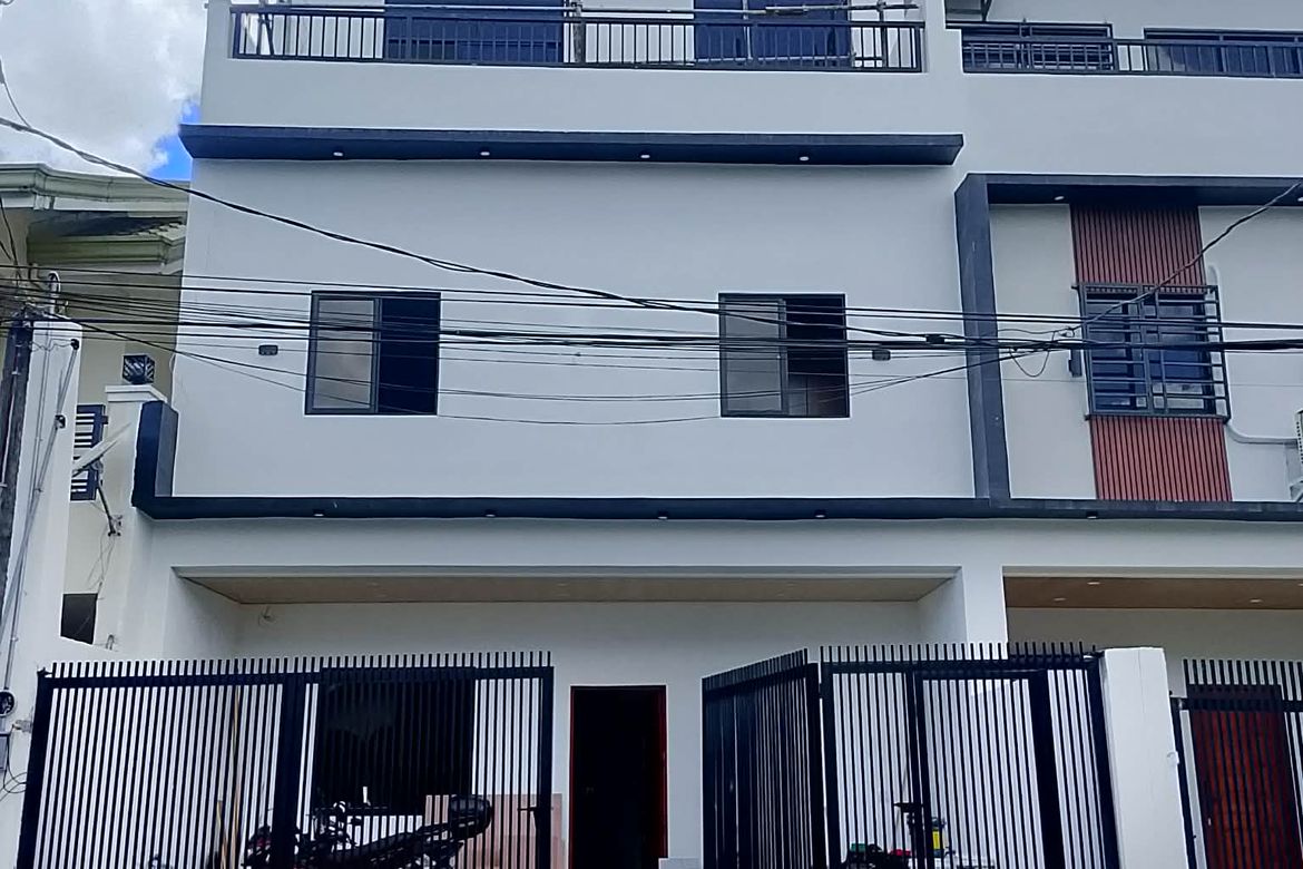 4 Bedroom Townhouse for Sale in Muntingdilaw, Antipolo, Rizal