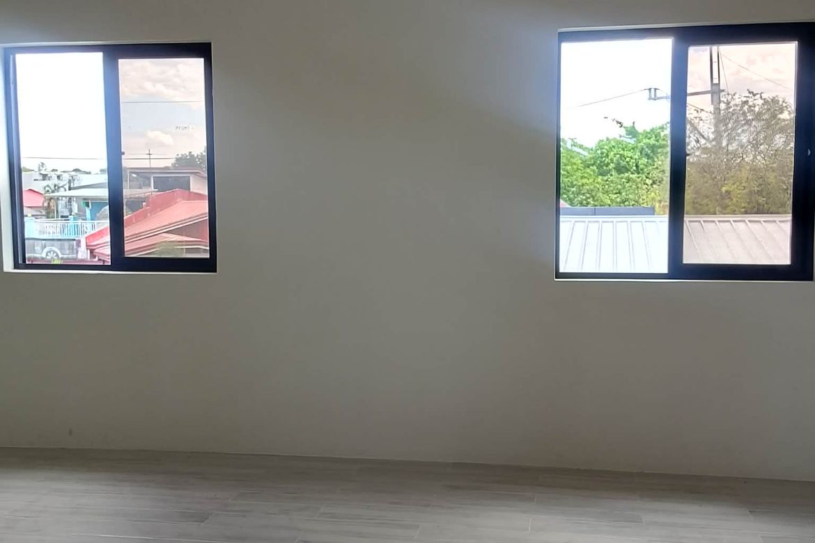 4 Bedroom Townhouse for Sale in Muntingdilaw, Antipolo, Rizal – photo 5
