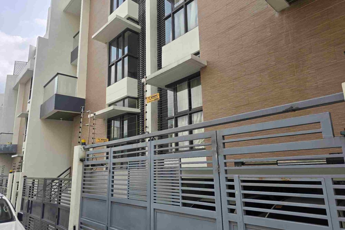 4 Bedroom Townhouse for Sale in Onse, San Juan, Metro Manila – photo 6