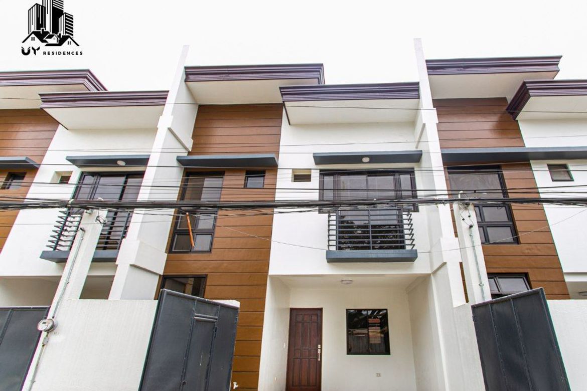 4 Bedroom Townhouse for Sale in Pagsabungan, Mandaue, Cebu