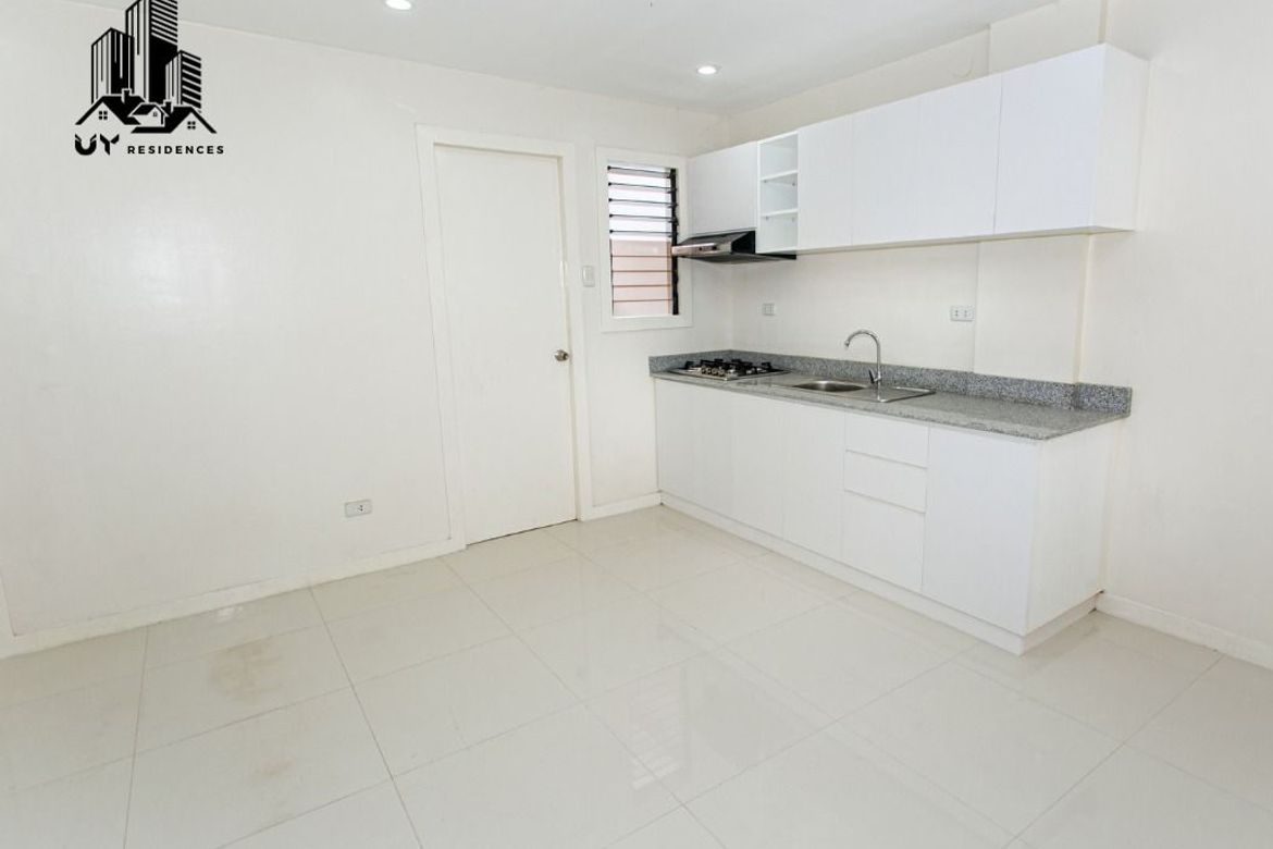 4 Bedroom Townhouse for Sale in Pagsabungan, Mandaue, Cebu – photo 3