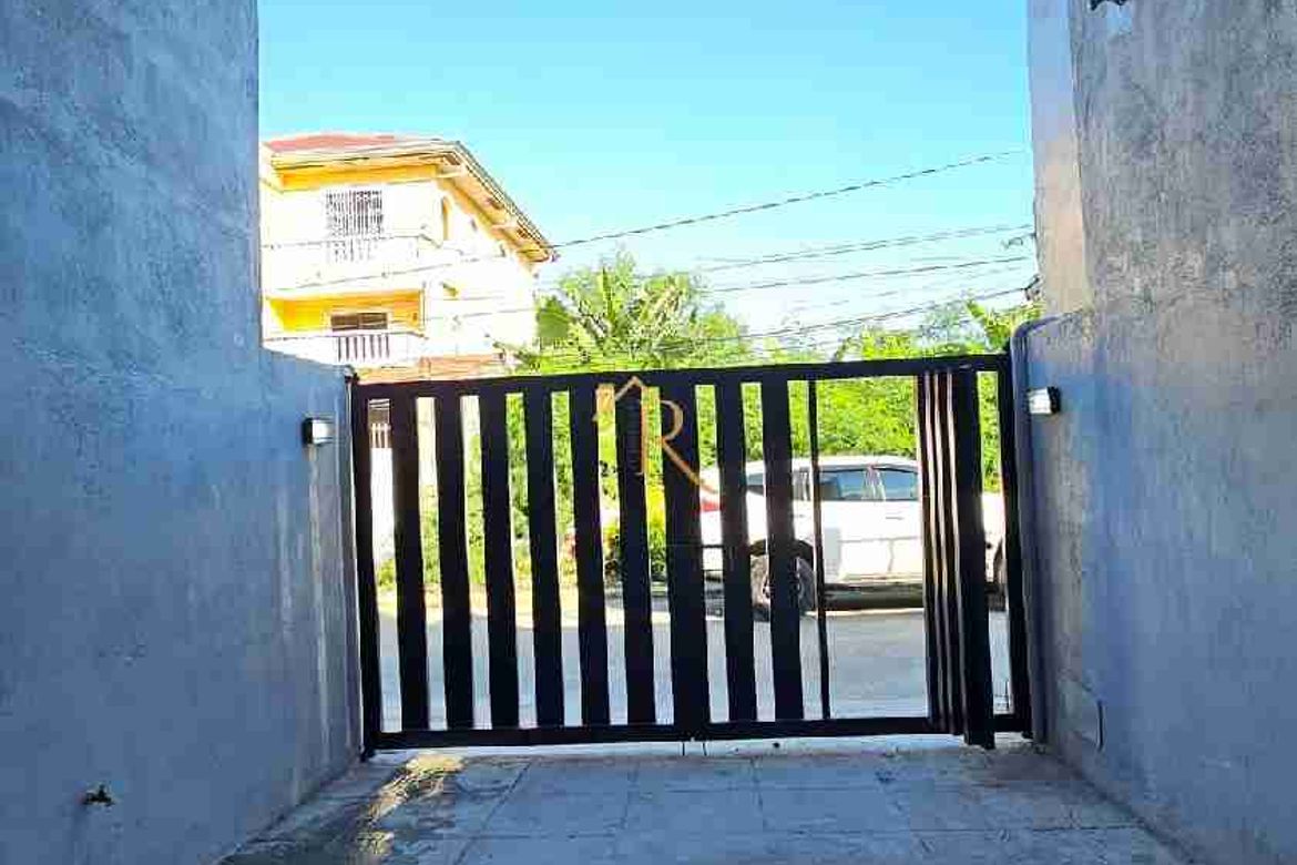 4 Bedroom Townhouse for Sale in Pamplona Dos, Las Piñas, Metro Manila – photo 2