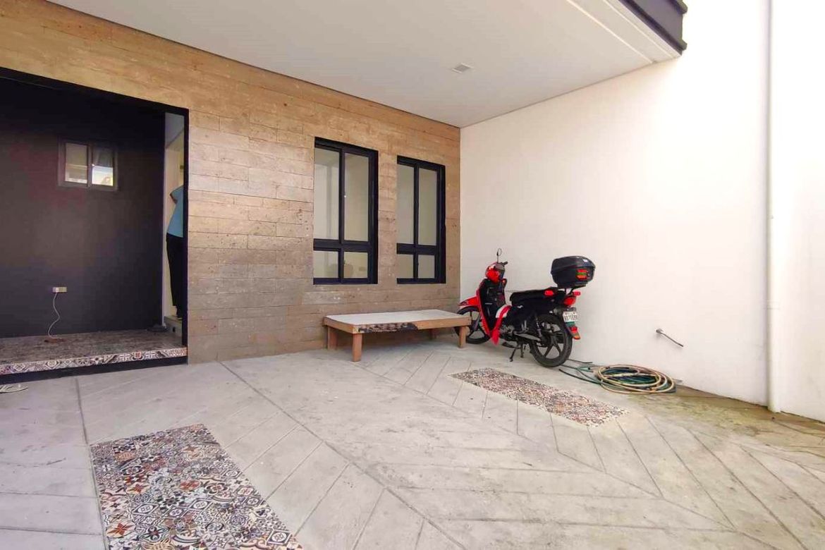 4 Bedroom Townhouse for Sale in Pamplona Dos, Las Piñas, Metro Manila – photo 2