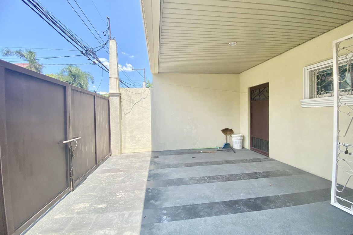 4 Bedroom Townhouse for Sale in Parkwood Greens Executive village, Maybunga, Pasig, Metro Manila – photo 7